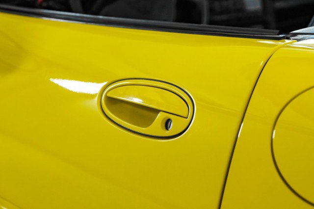 Used 2000 Chevrolet Corvette Convertible w/ Memory Pkg image 32