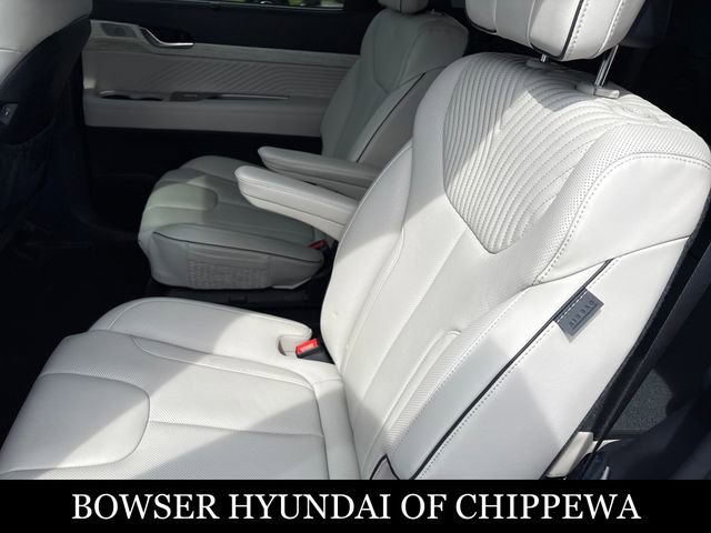 Used 2025 Hyundai Palisade Calligraphy image 10