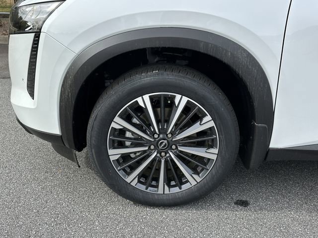 New 2026 Nissan Pathfinder Platinum w/ Cargo Package FWD image 13