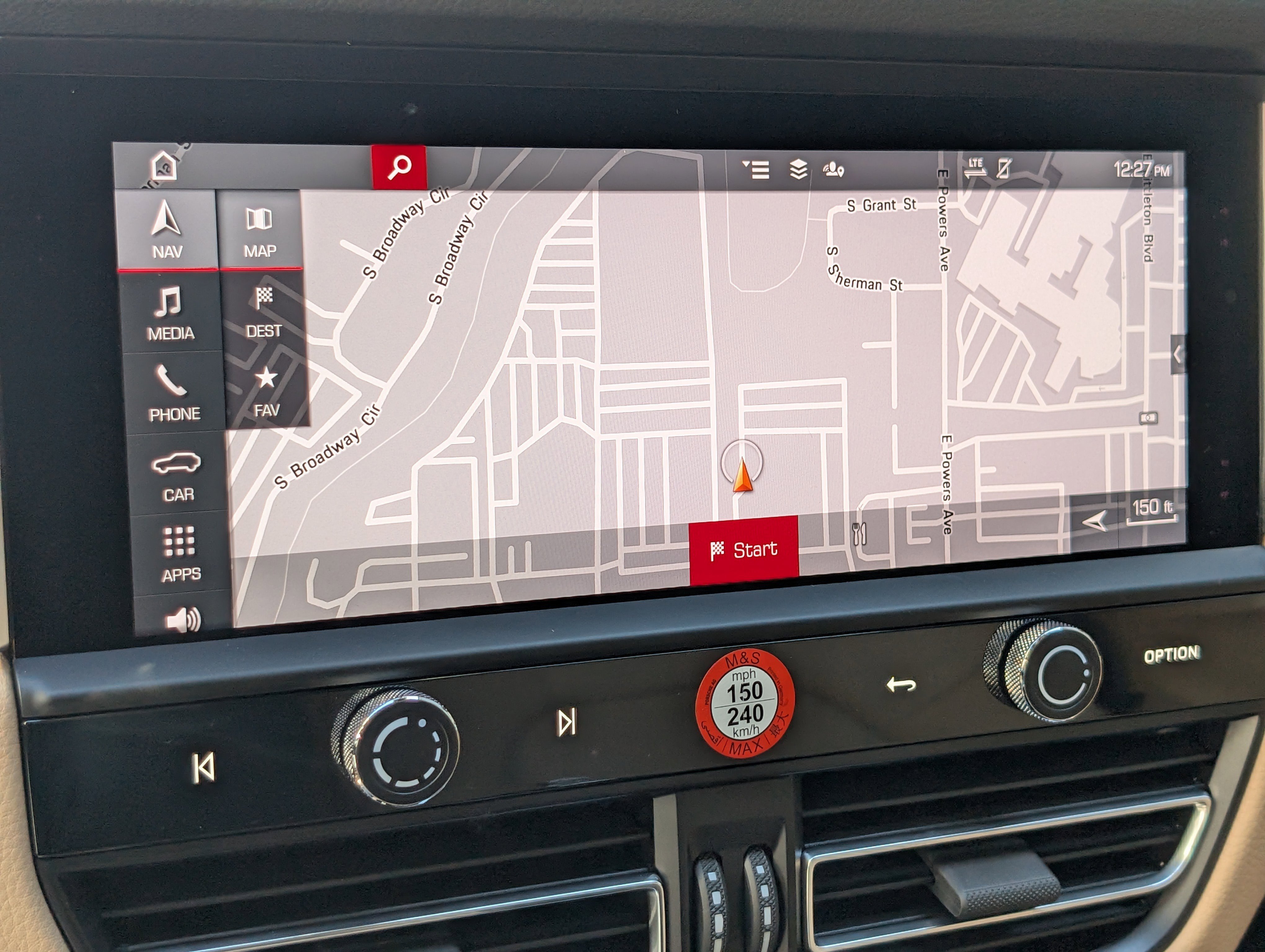 Certified 2024 Porsche Macan S image 34