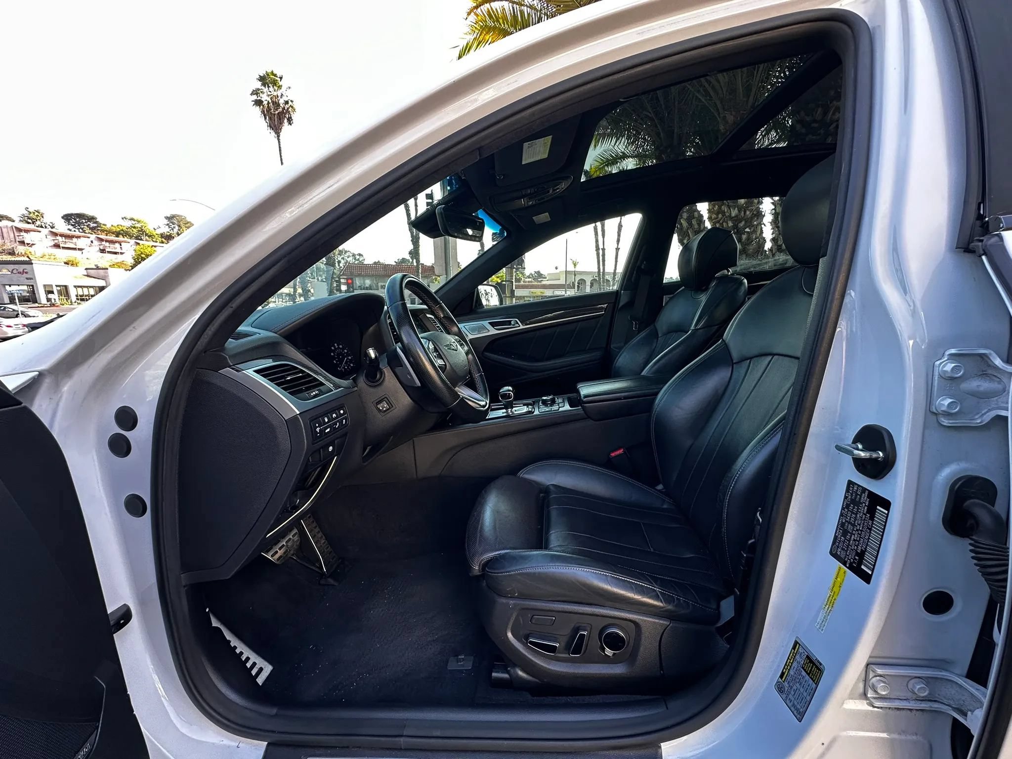 Used 2018 Genesis G80 3.3T Sport RWD image 33