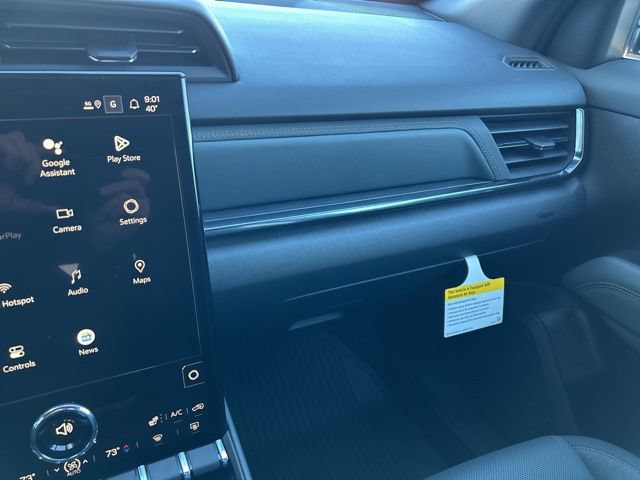New 2026 GMC Terrain AT4 w/ Technology Package II AWD/4WD image 4