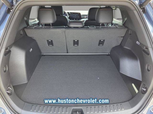 New 2027 Chevrolet Equinox RS w/ Convenience Package III FWD image 16