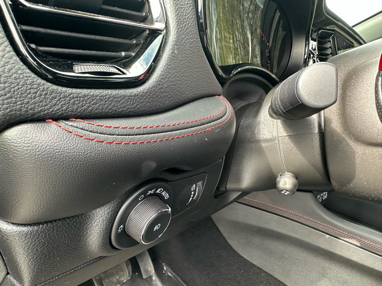 Used 2023 Dodge Durango GT image 10