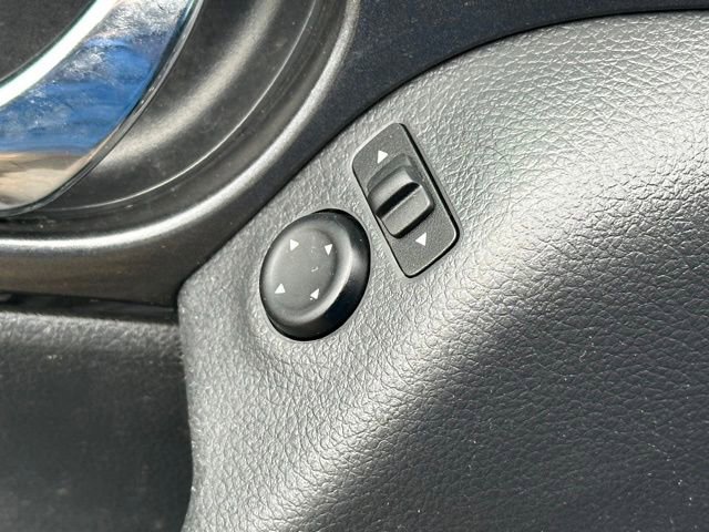 Used 2018 Nissan Rogue S FWD image 24