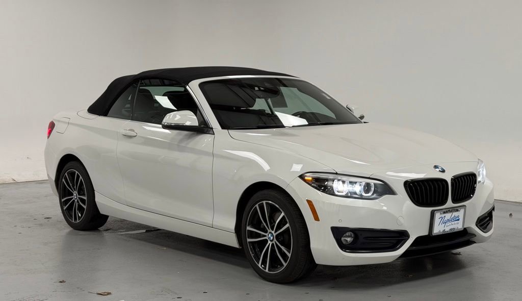 Used 2020 BMW 230i xDrive Convertible AWD/4WD image 6