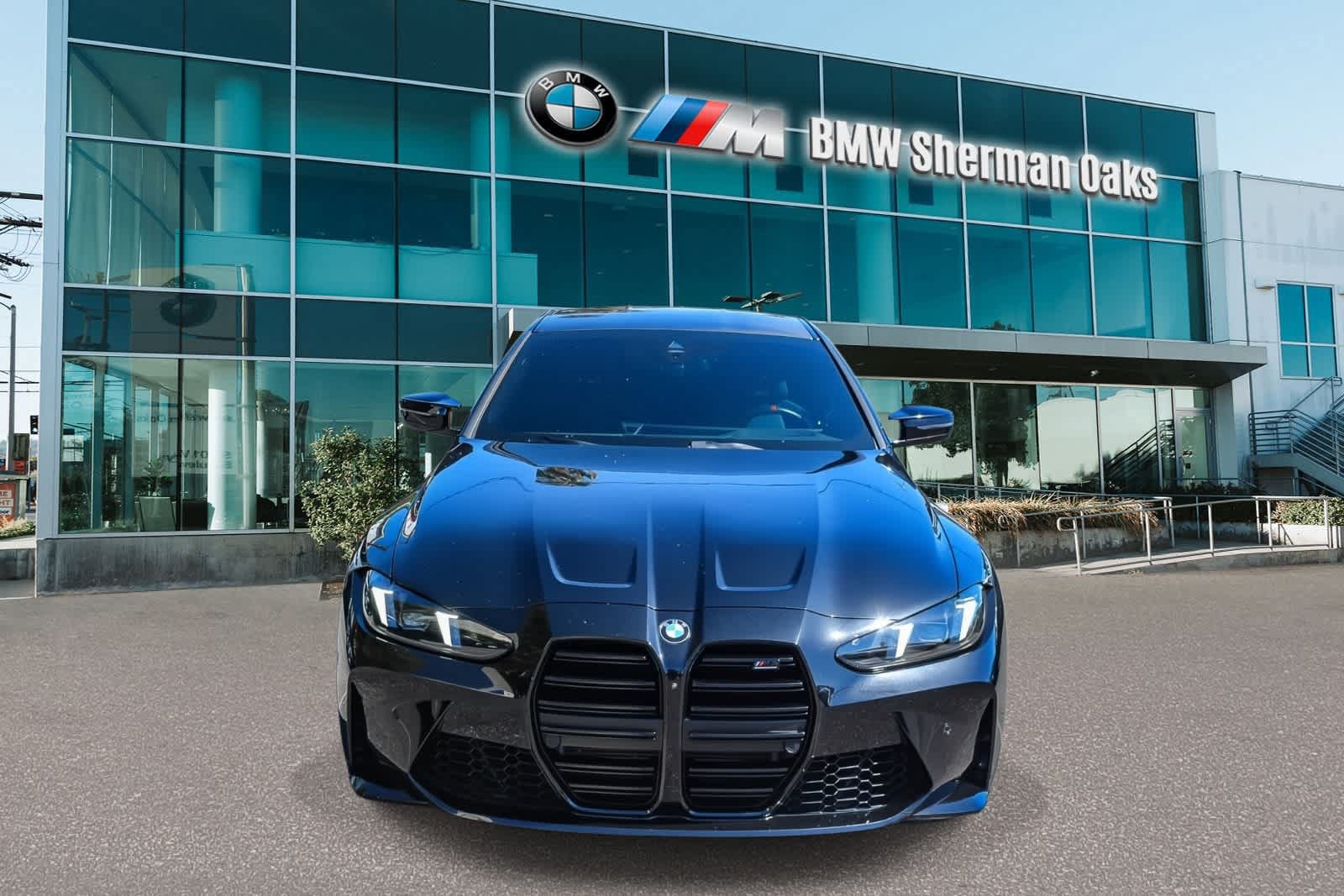 Used 2025 BMW M4 Competition w/ Executive Package RWD image 2