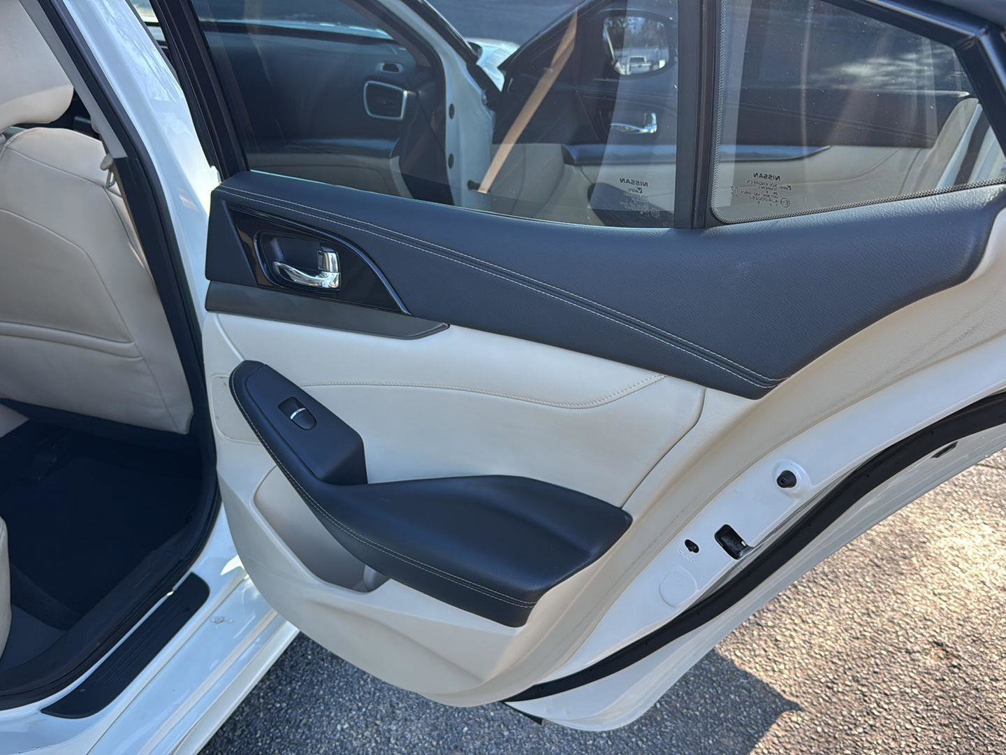 Used 2020 Nissan Maxima 3.5 SL w/ Floor Mat Group image 13