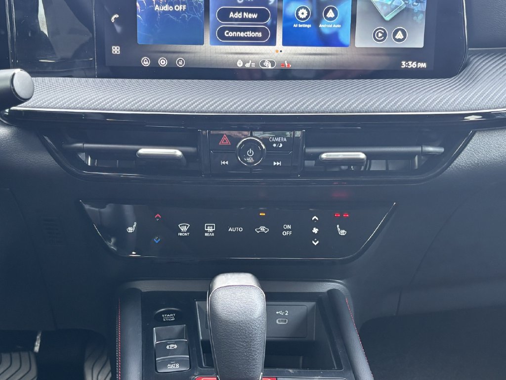 New 2027 Nissan Kicks SR w/ SR Premium Package AWD/4WD image 19