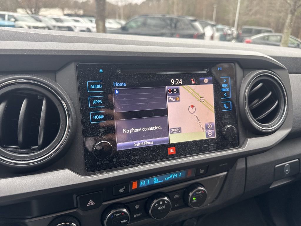 Used 2019 Toyota Tacoma TRD Off-Road image 4