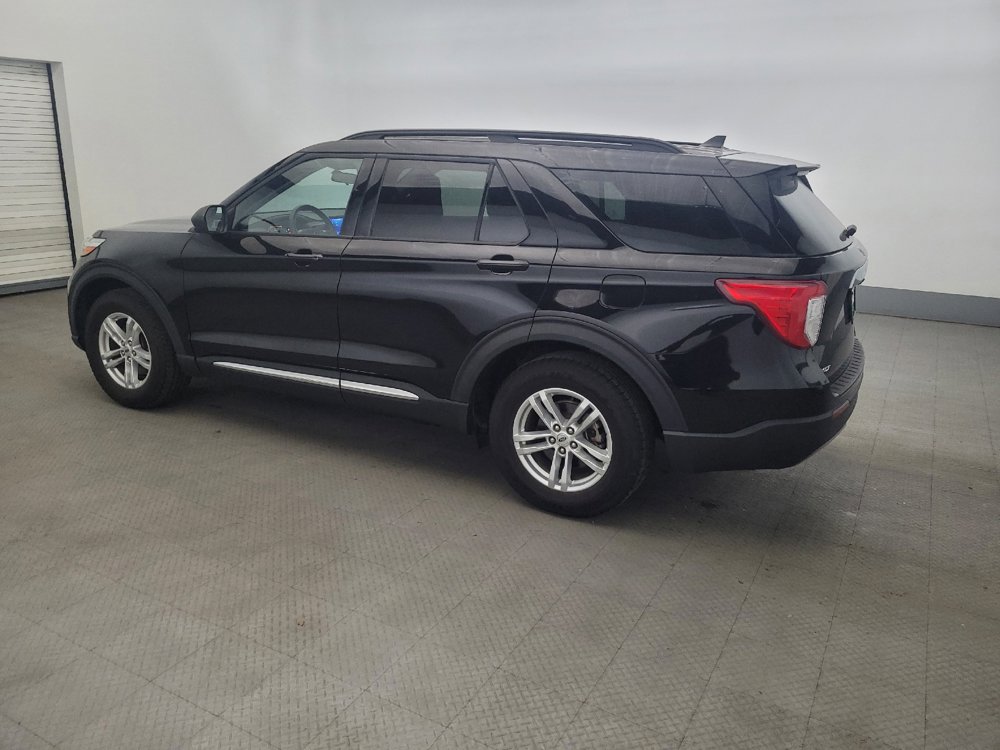 Used 2022 Ford Explorer XLT w/ Equipment Group 202A RWD image 3