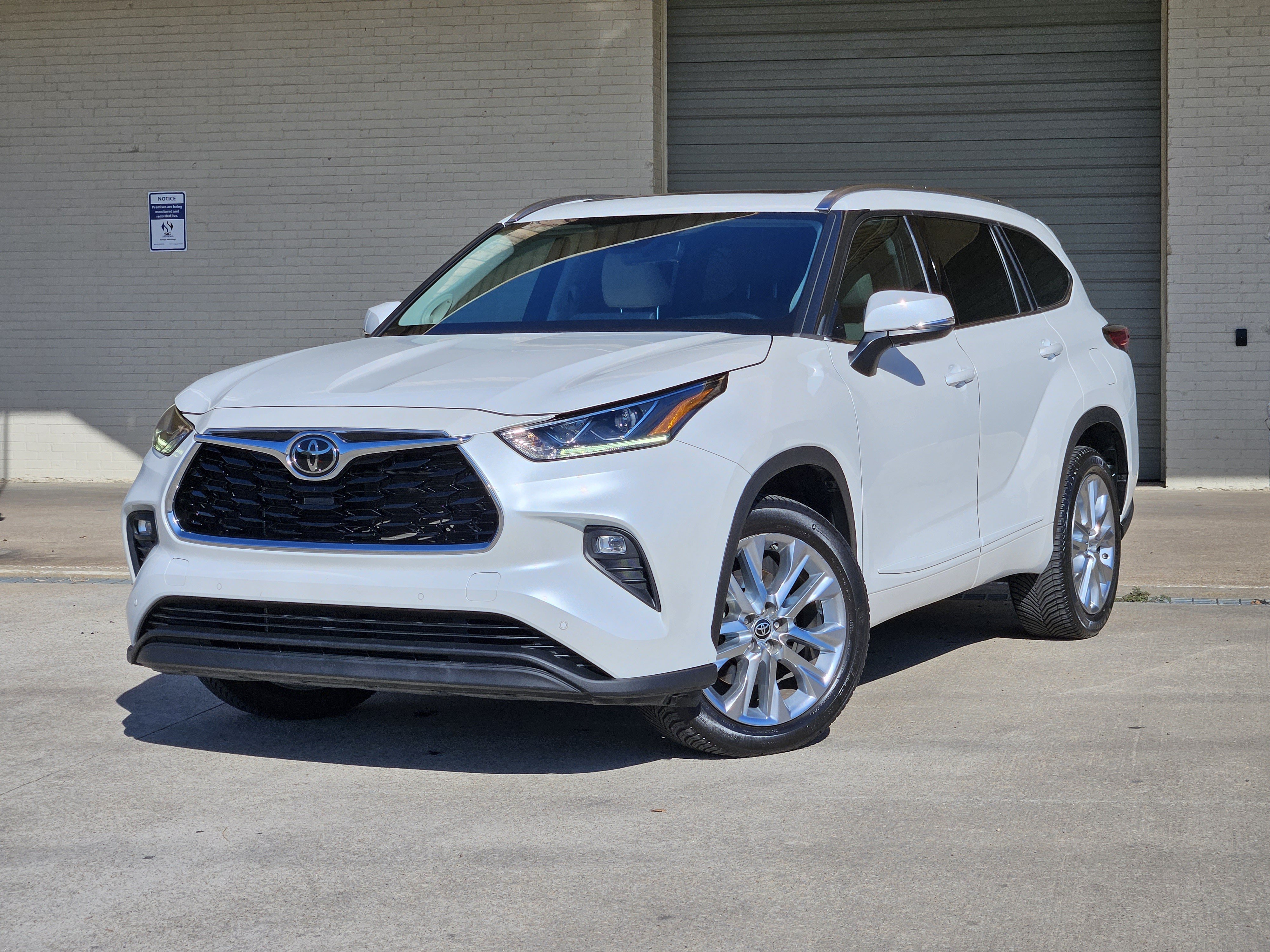 Used 2022 Toyota Highlander Limited