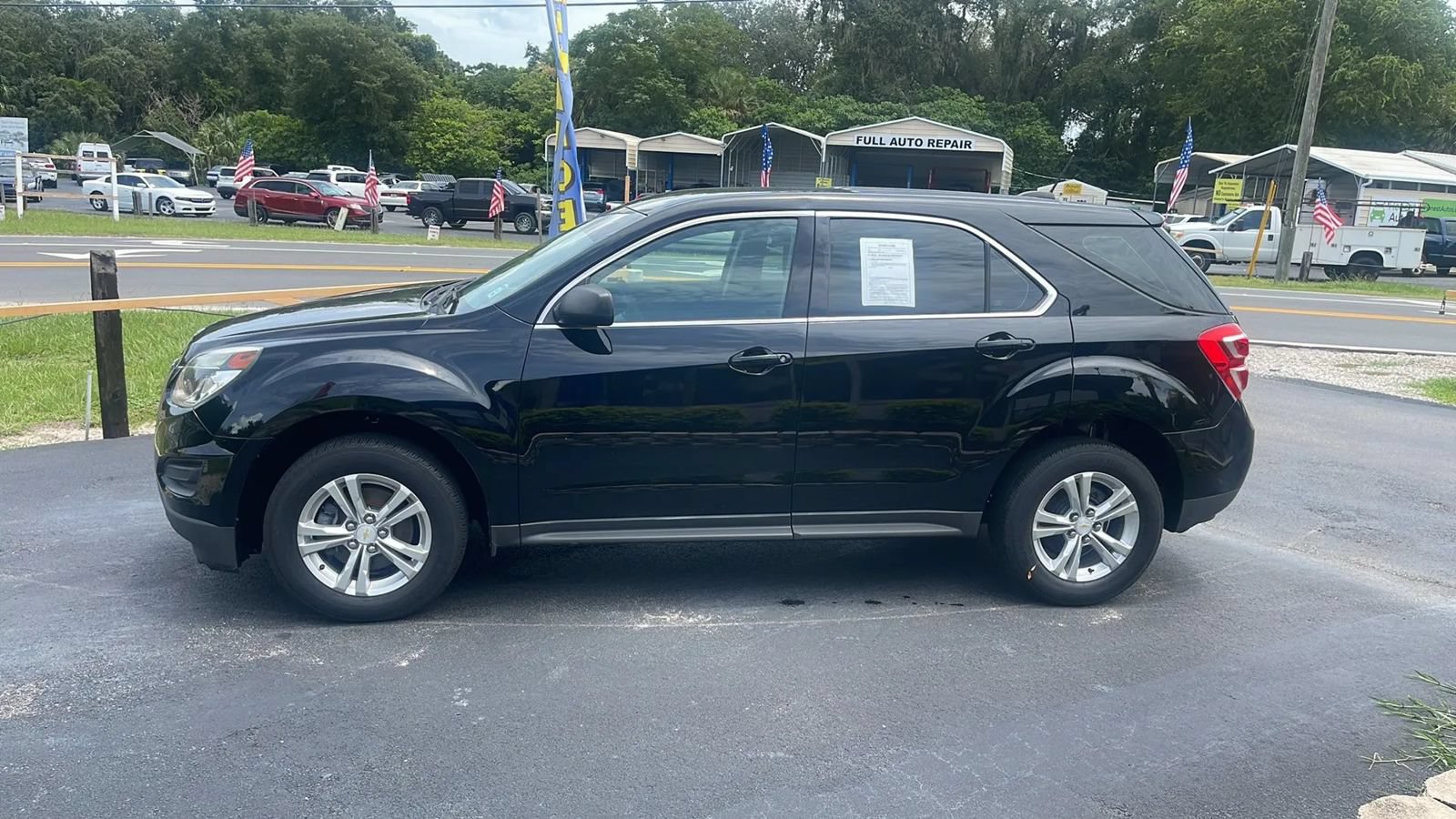 Used 2017 Chevrolet Equinox LS FWD image 4