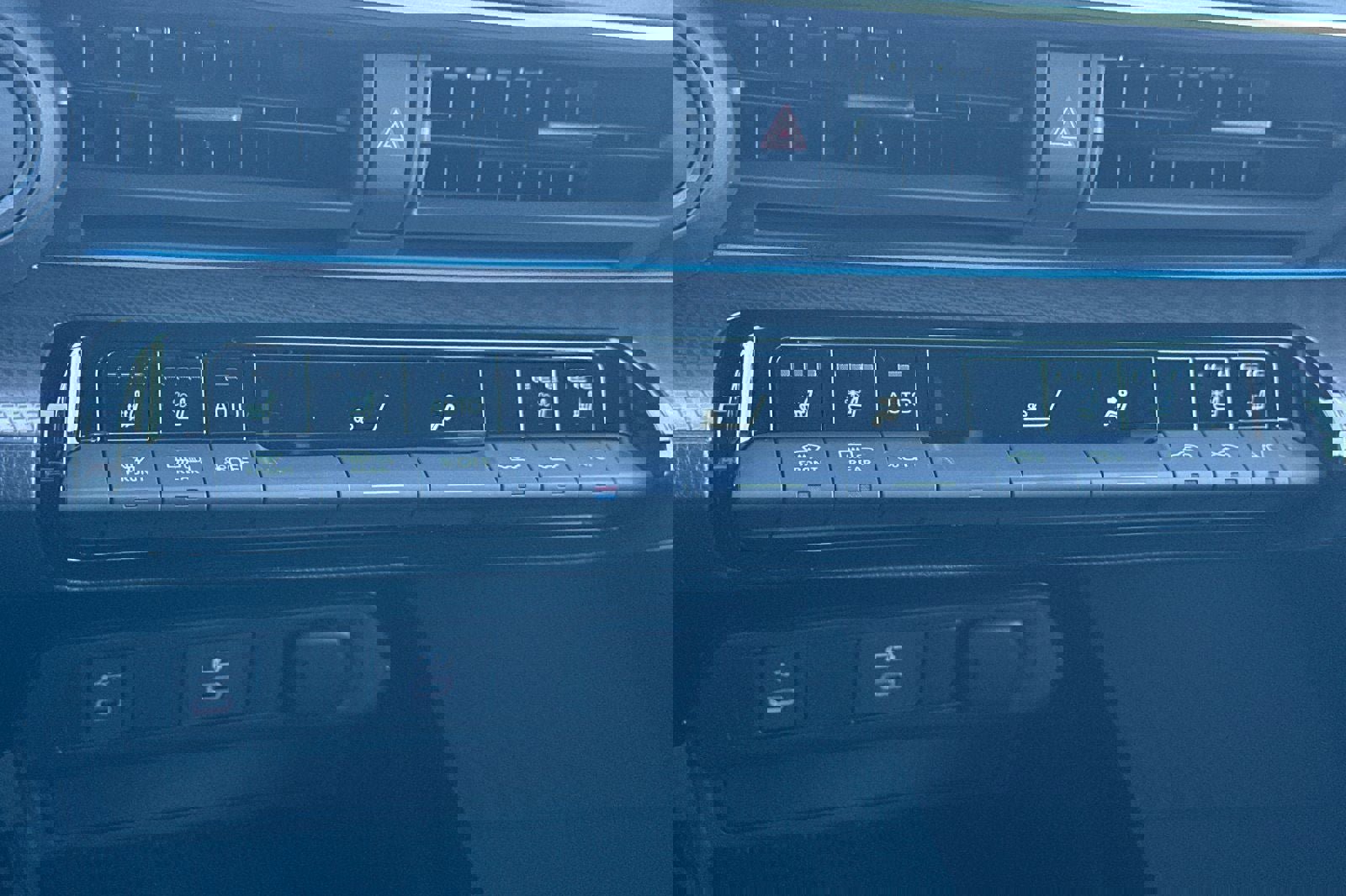 New 2026 Toyota Prius Limited image 23