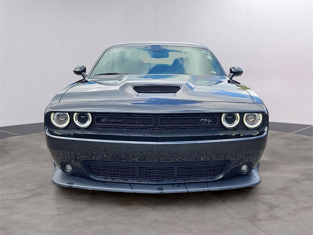 Used 2022 Dodge Challenger R/T w/ Blacktop Package image 2