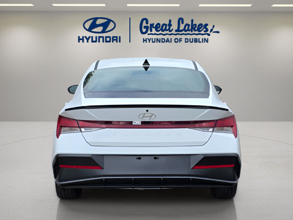 New 2026 Hyundai Elantra SEL Sport Premium FWD image 4