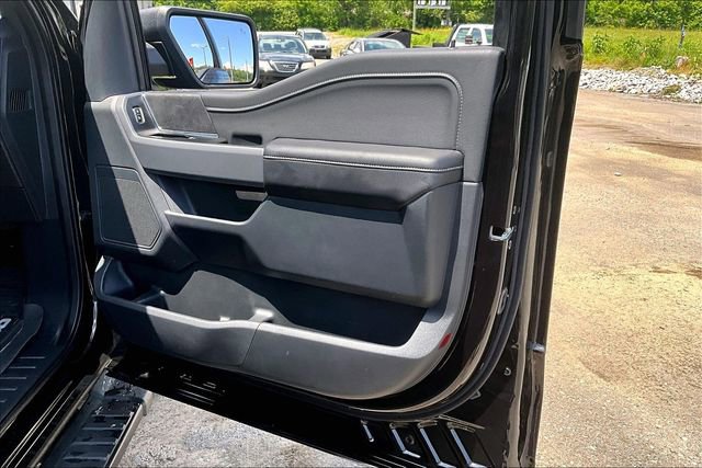 Used 2025 Ford F150 XLT w/ Equipment Group 301A Standard AWD/4WD image 19