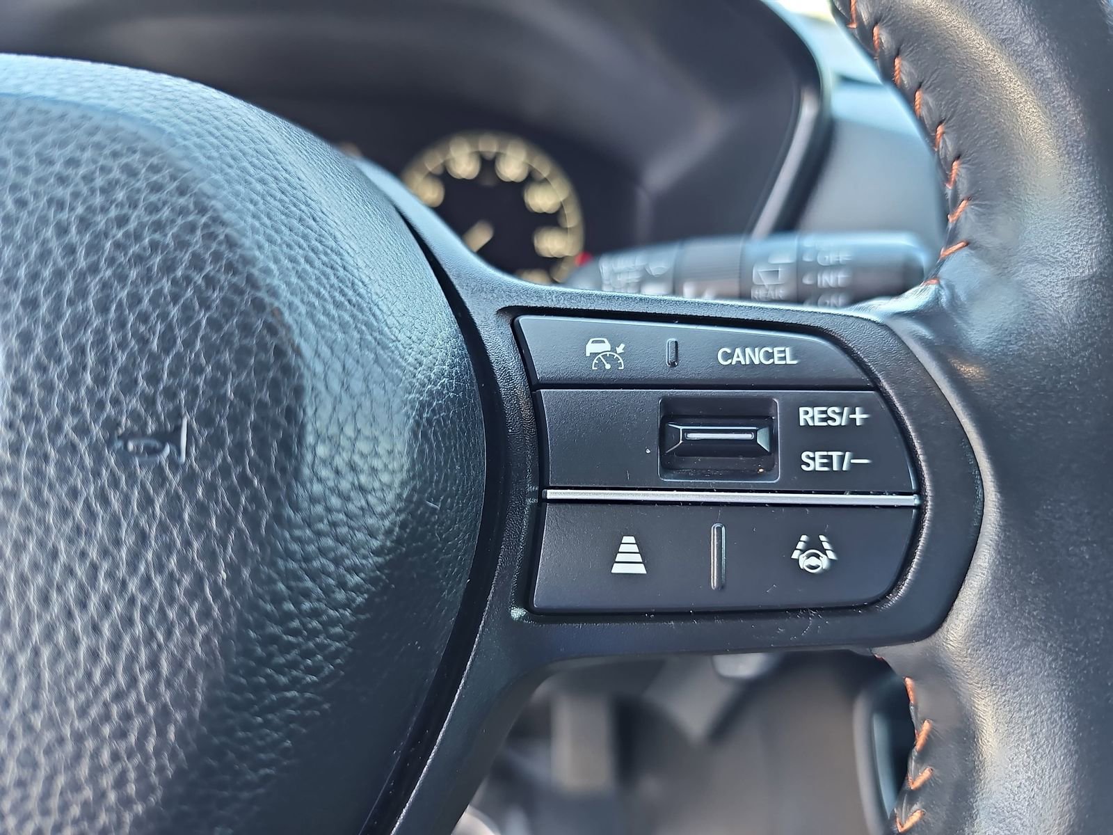Used 2025 Honda CR-V Sport image 17