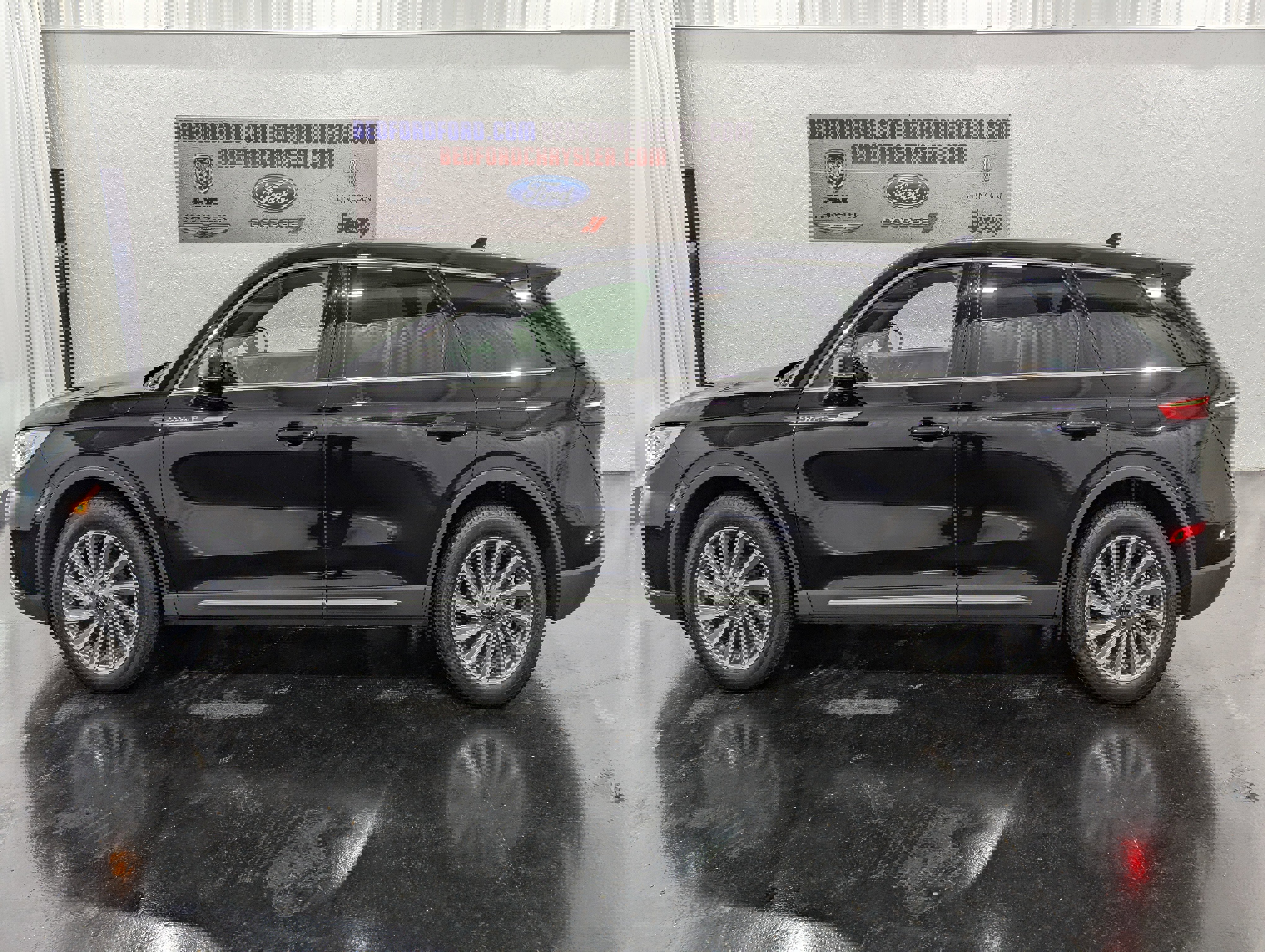 Used 2025 Lincoln Corsair Reserve AWD/4WD image 2