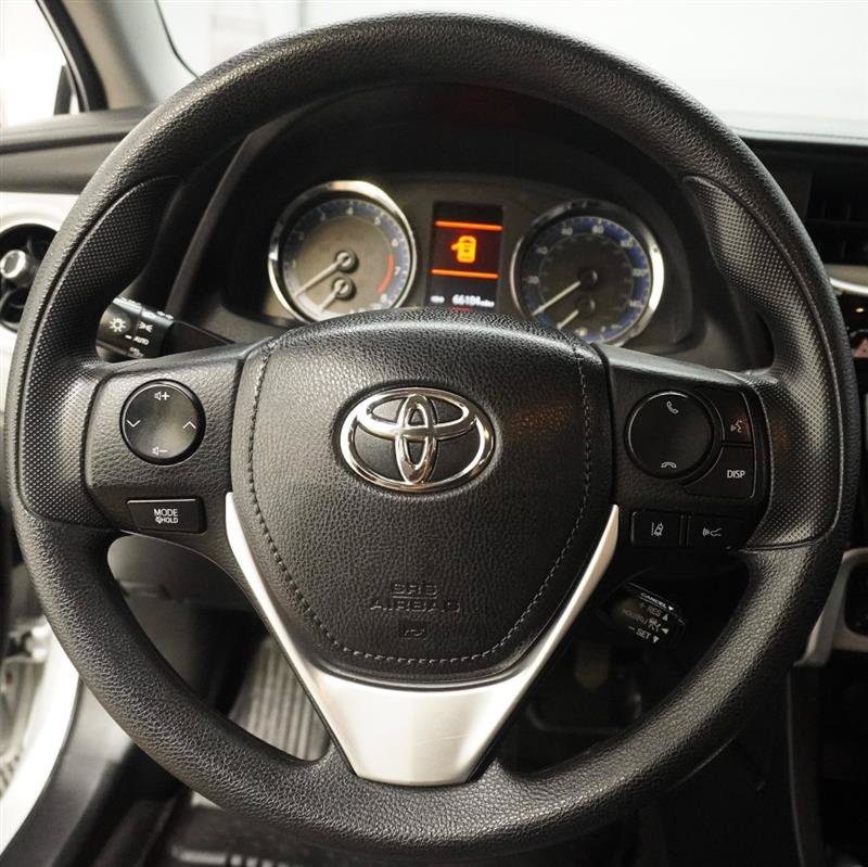 Used 2019 Toyota Corolla LE FWD image 12