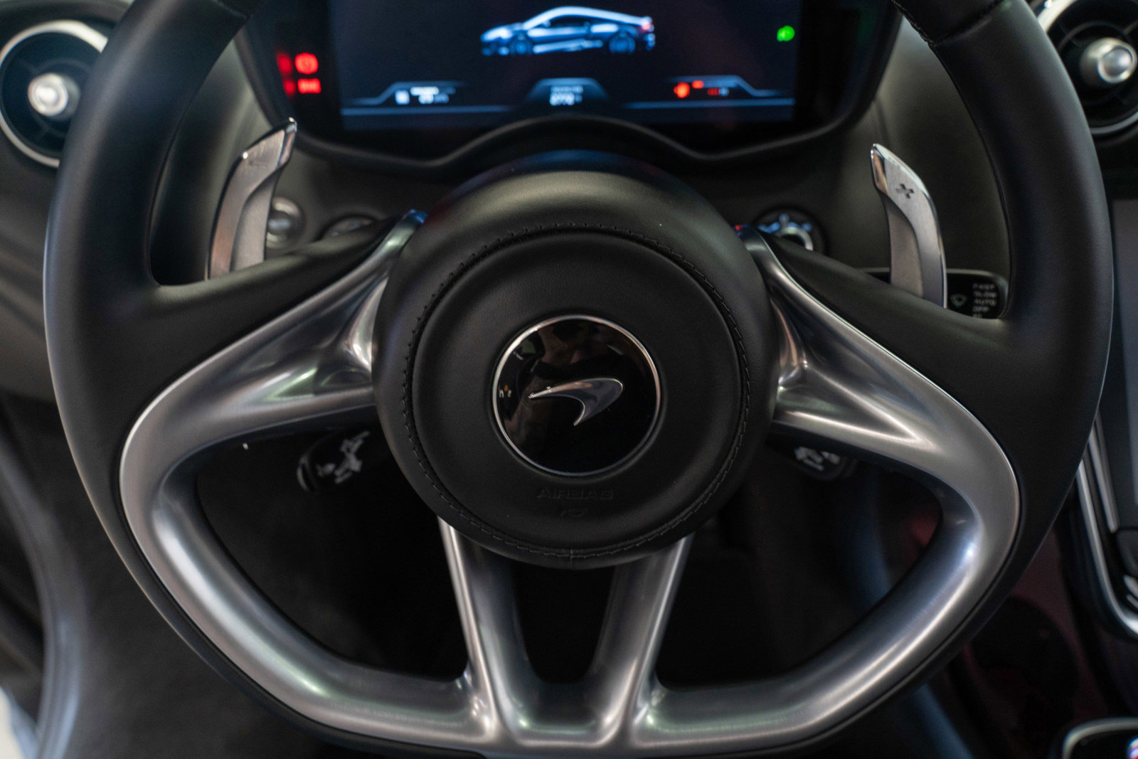 Used 2025 McLaren GTS RWD image 34