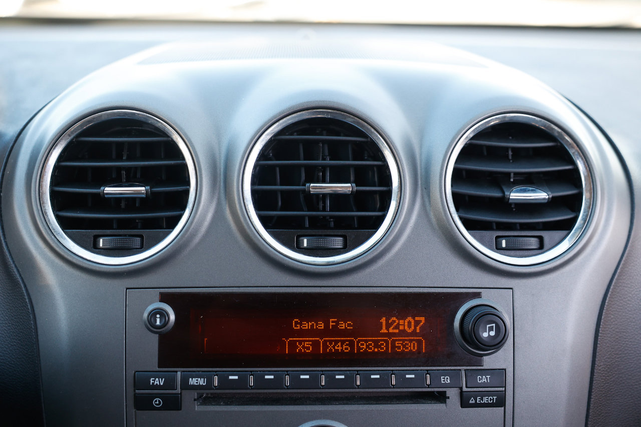 Used 2009 Saturn Vue XR image 32