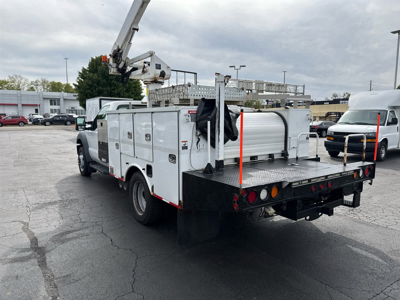 Used 2012 Ford F550 2WD Regular Cab Super Duty w/ PWR Equipment Group image 6