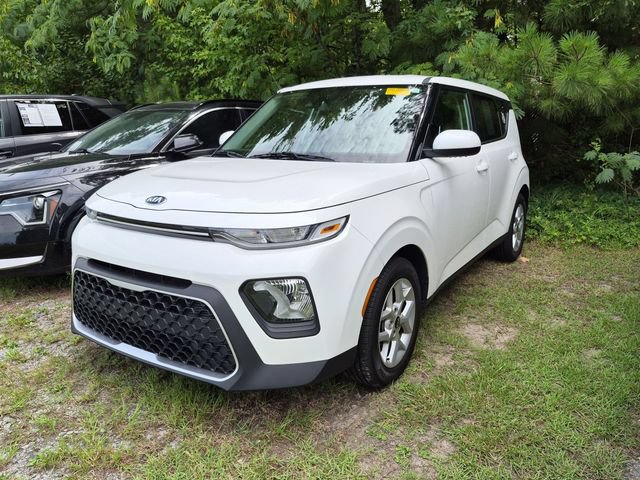 Used 2020 Kia Soul S FWD image 1