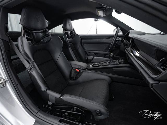 Used 2024 Porsche 911 GT3 RWD image 31
