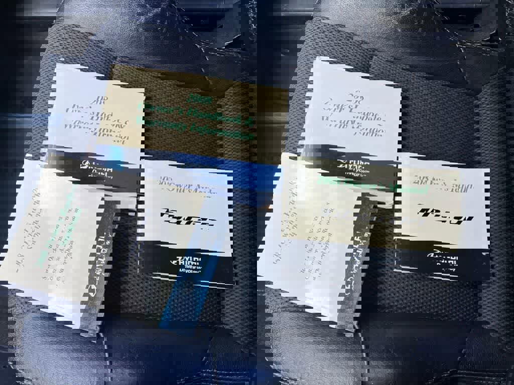 Used 2008 Hyundai Tiburon GT image 33