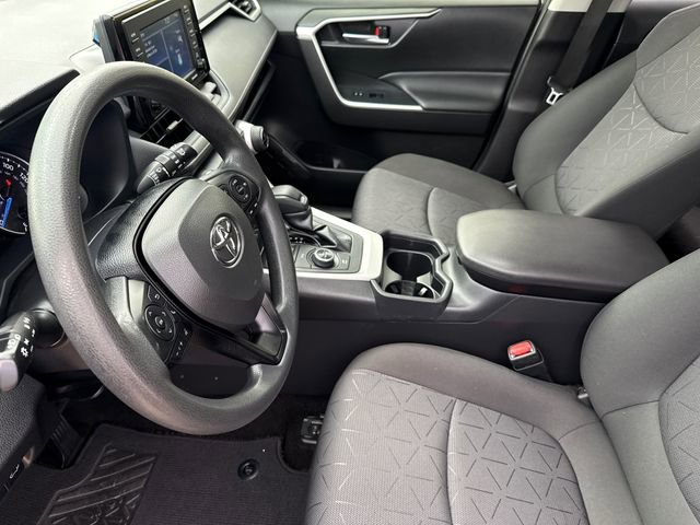 Used 2020 Toyota RAV4 XLE w/ Convenience Package AWD/4WD image 21
