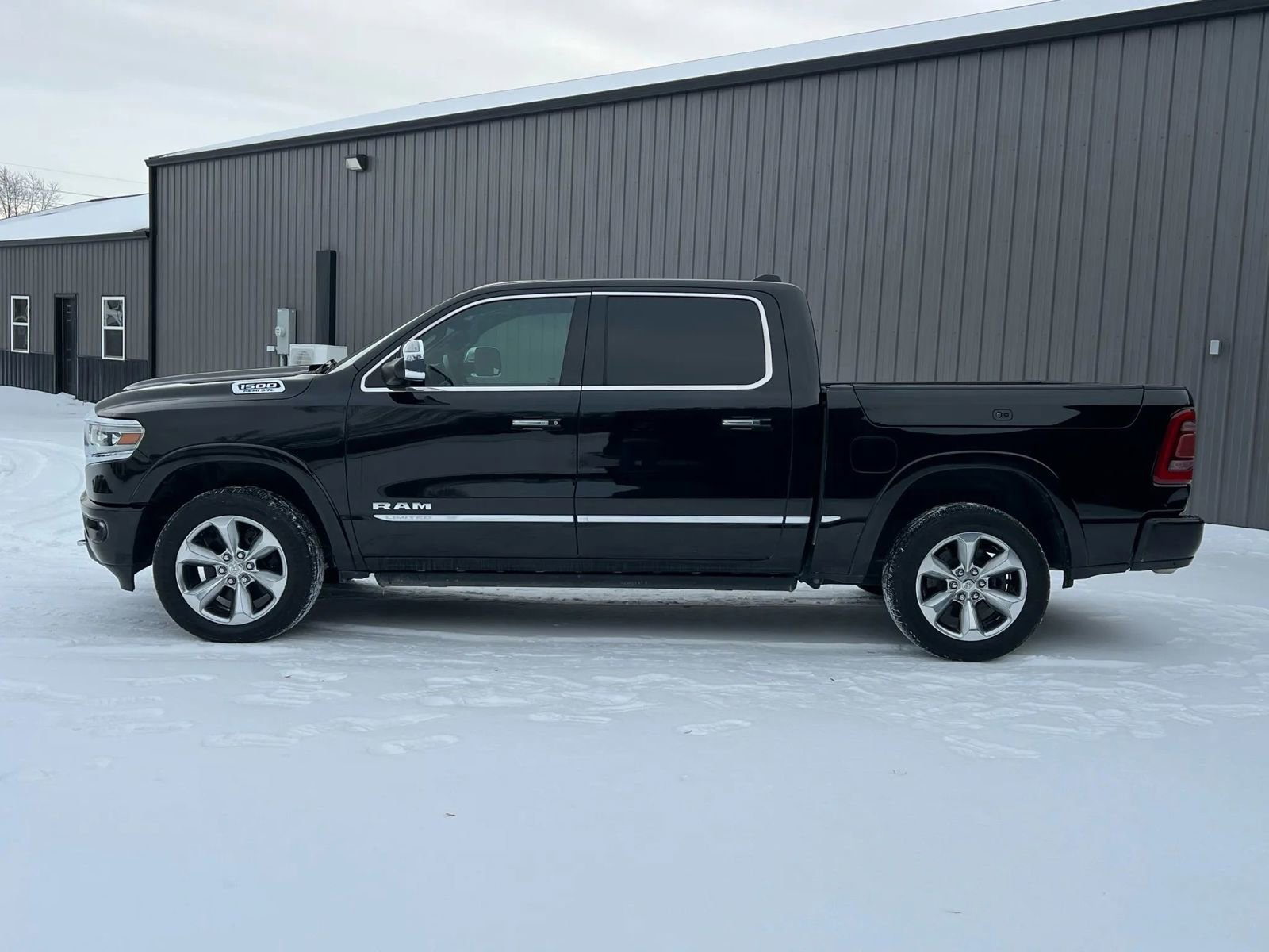Used 2019 RAM 1500 Limited image 2