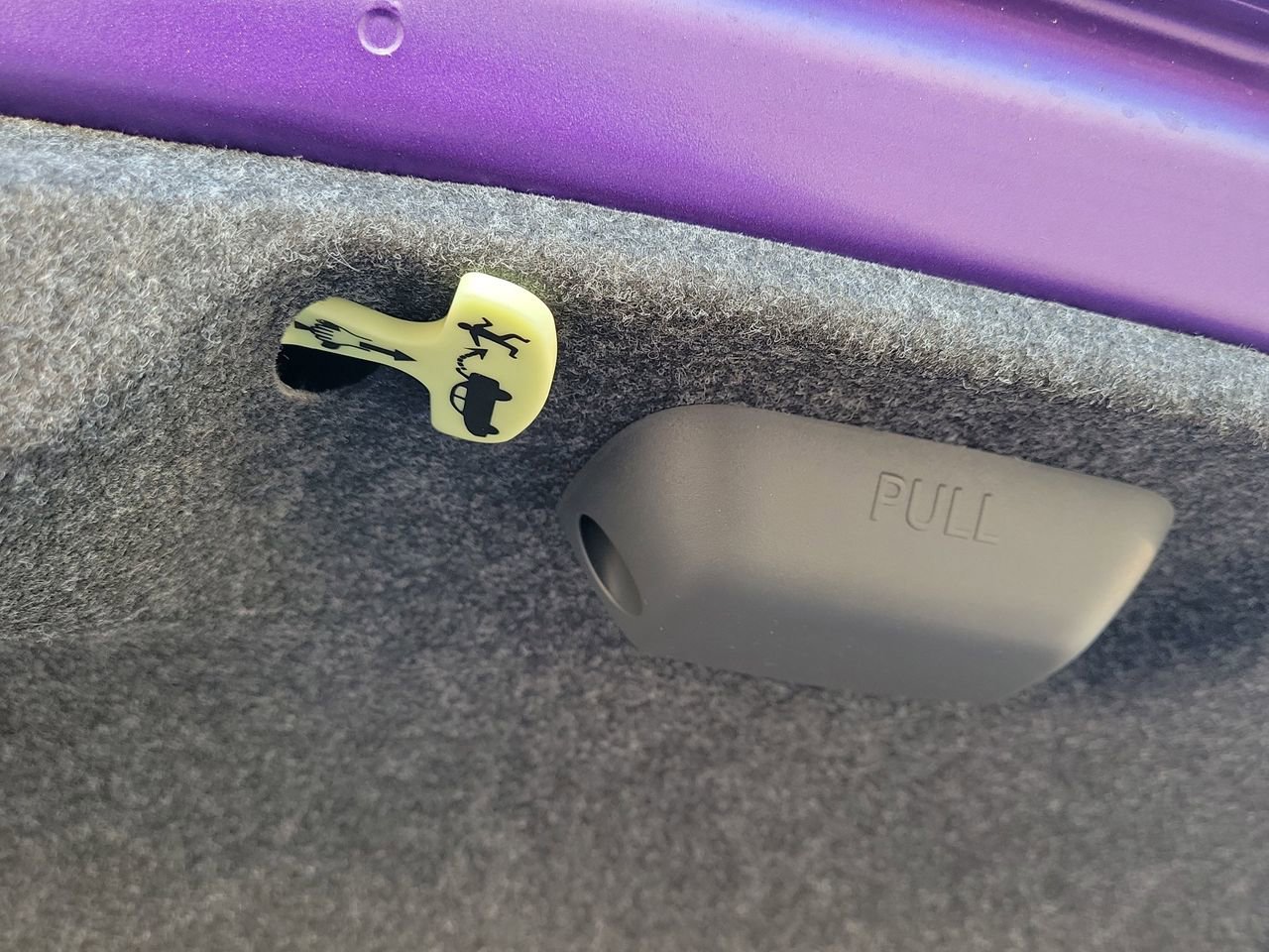 Used 2023 Dodge Charger SXT image 9