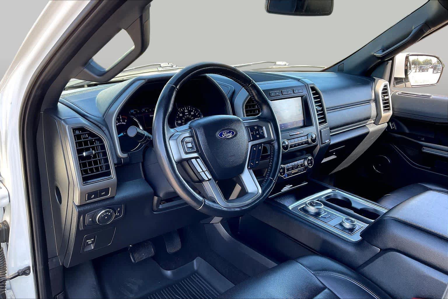 Used 2021 Ford Expedition XLT AWD/4WD image 17