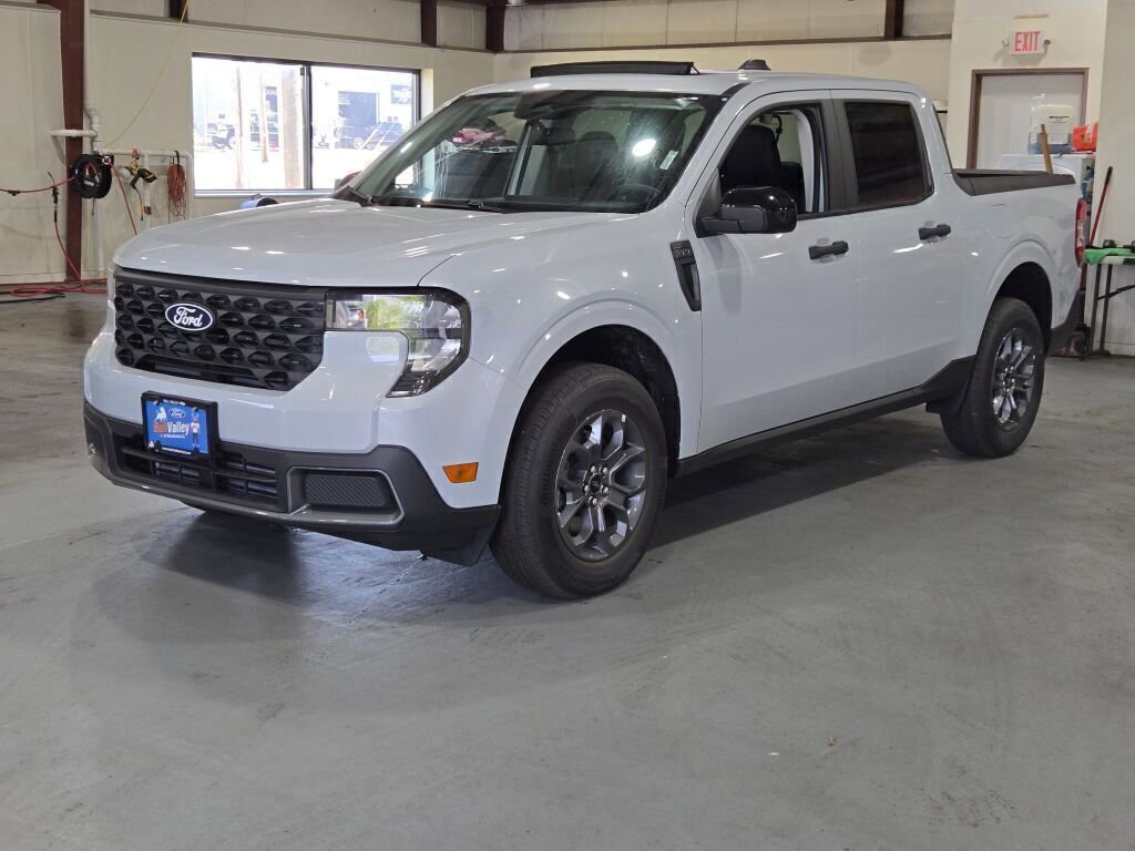 New 2025 Ford Maverick XLT w/ XLT Luxury Package image 5