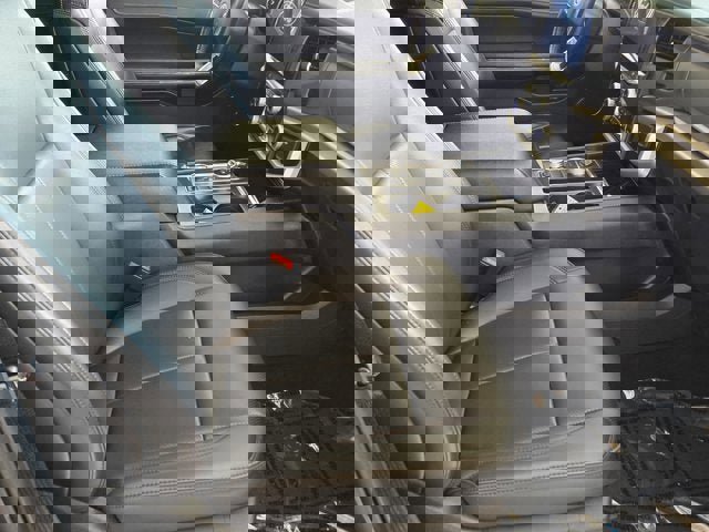 Used 2024 Ford Expedition Max XLT image 4