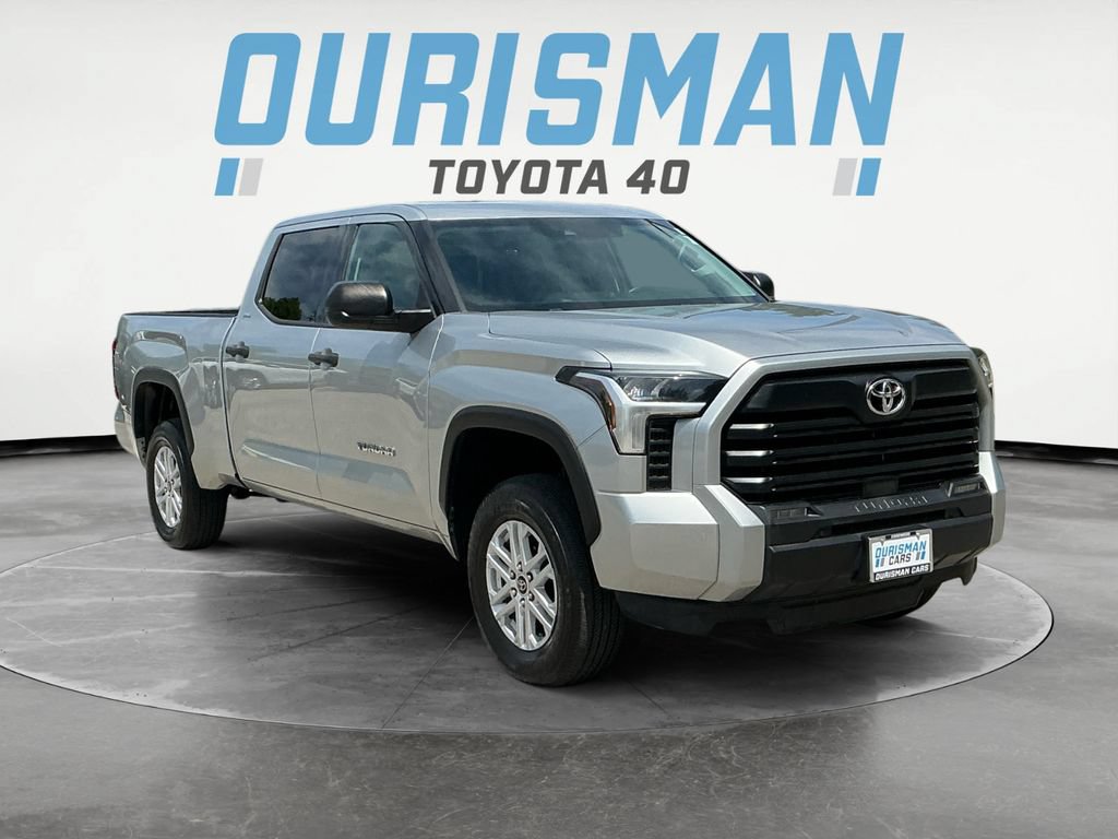 Used 2022 Toyota Tundra SR5 AWD/4WD image 1