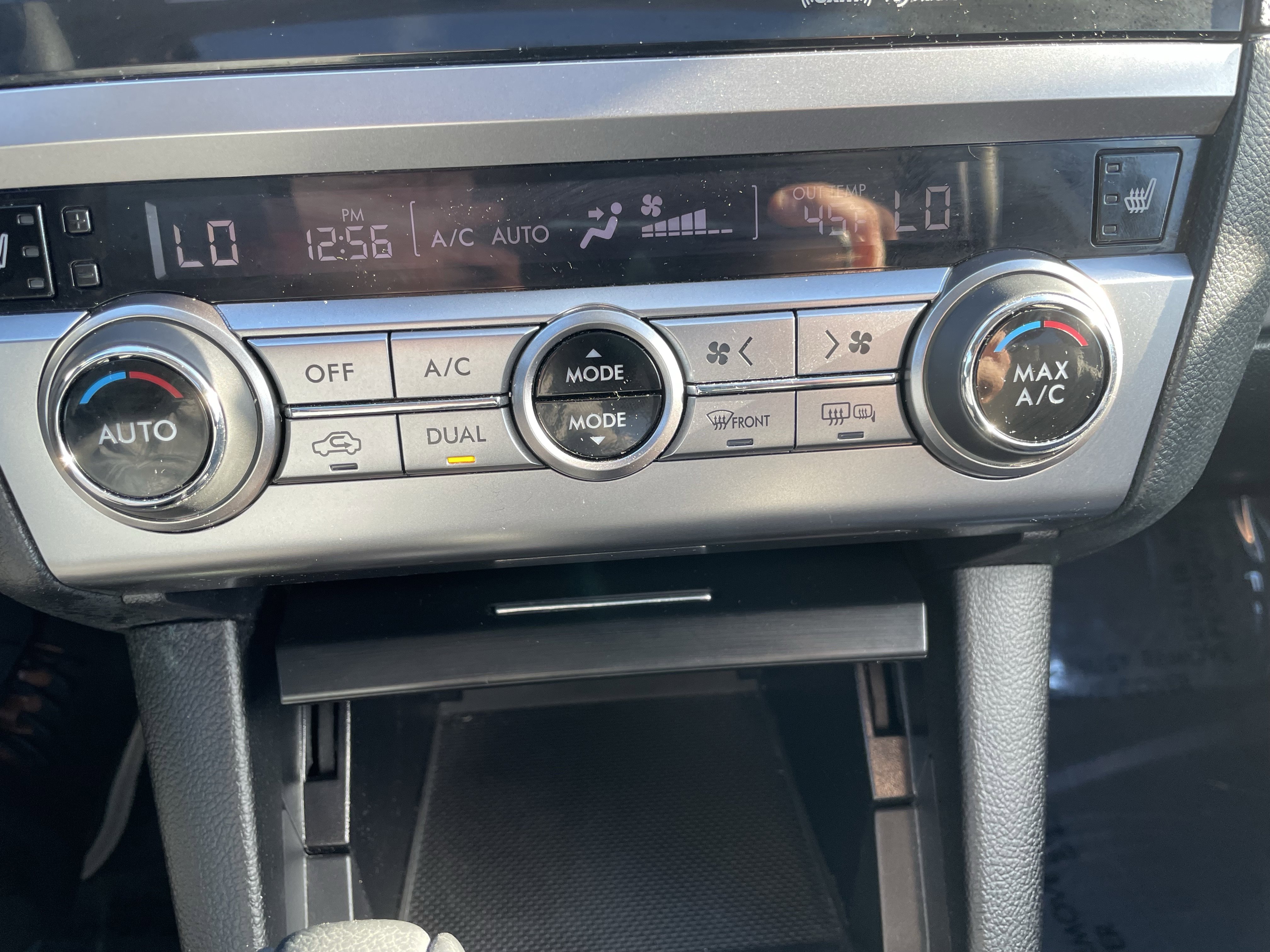 Used 2017 Subaru Outback 3.6R Limited image 25