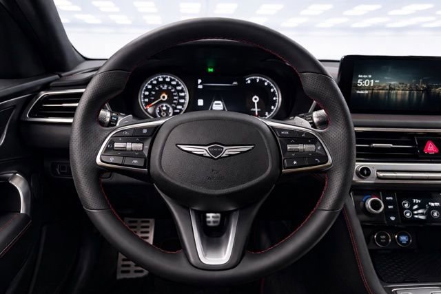 Used 2025 Genesis G70 2.5T w/ Sport Prestige Package image 33