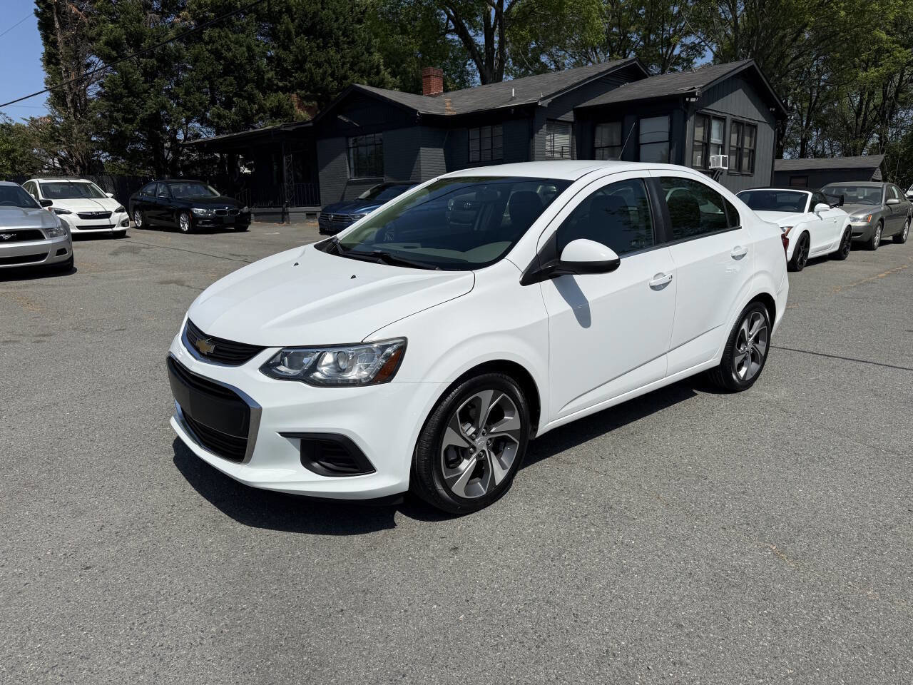 Used 2019 Chevrolet Sonic Premier image 2