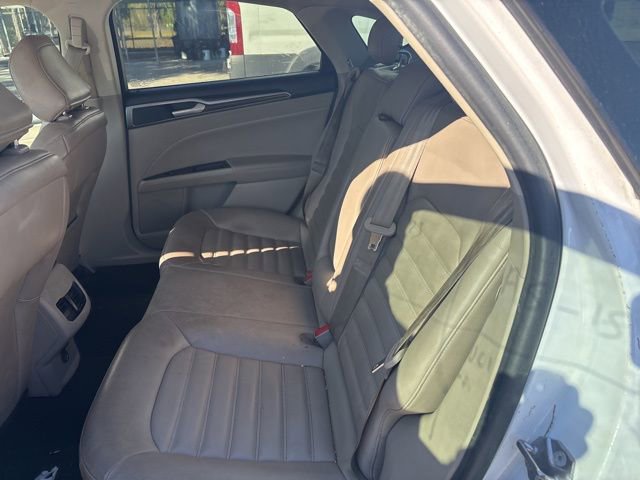Used 2020 Ford Fusion SEL image 10