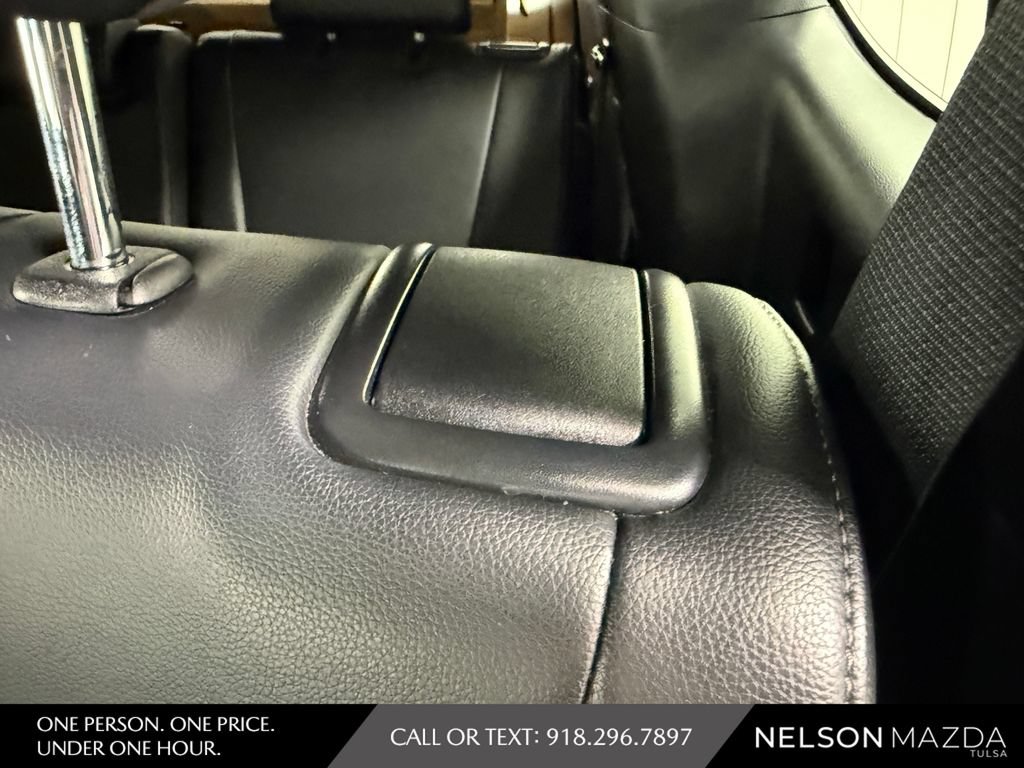 Used 2024 Toyota Highlander XSE FWD image 37
