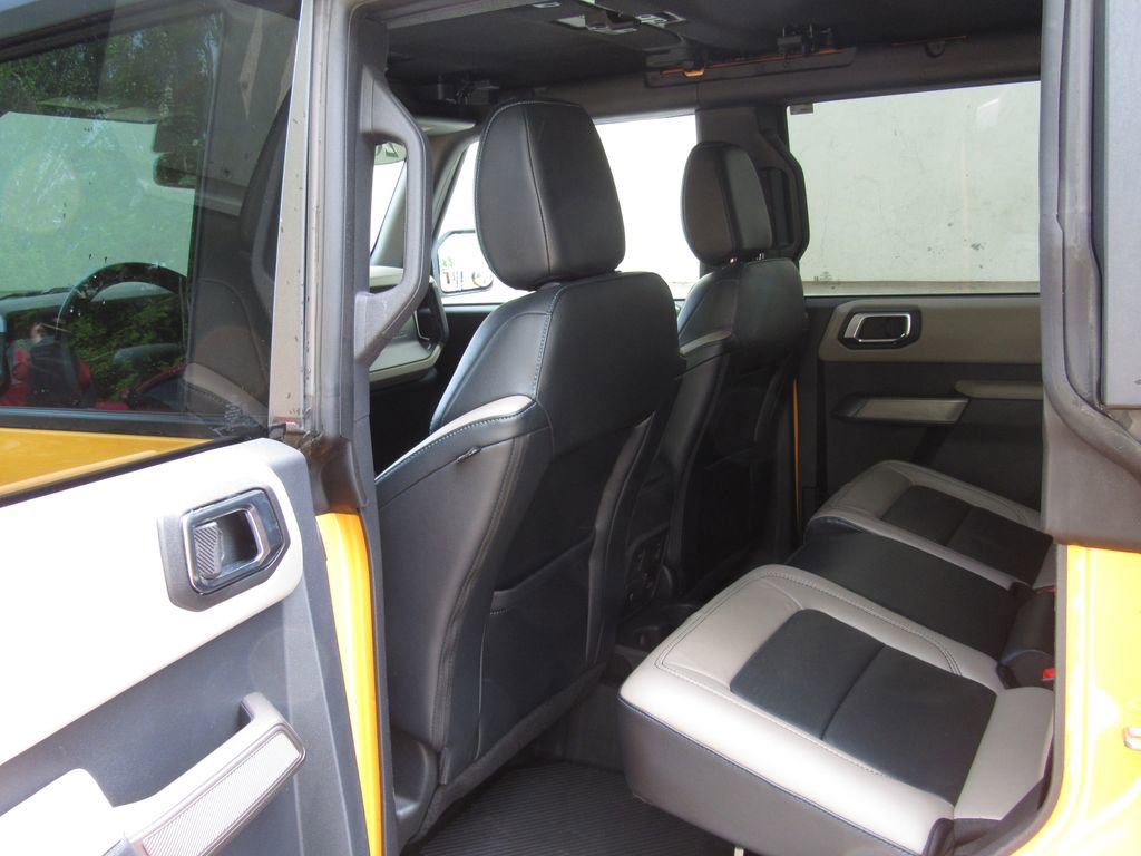 Used 2021 Ford Bronco Wildtrak AWD/4WD image 14