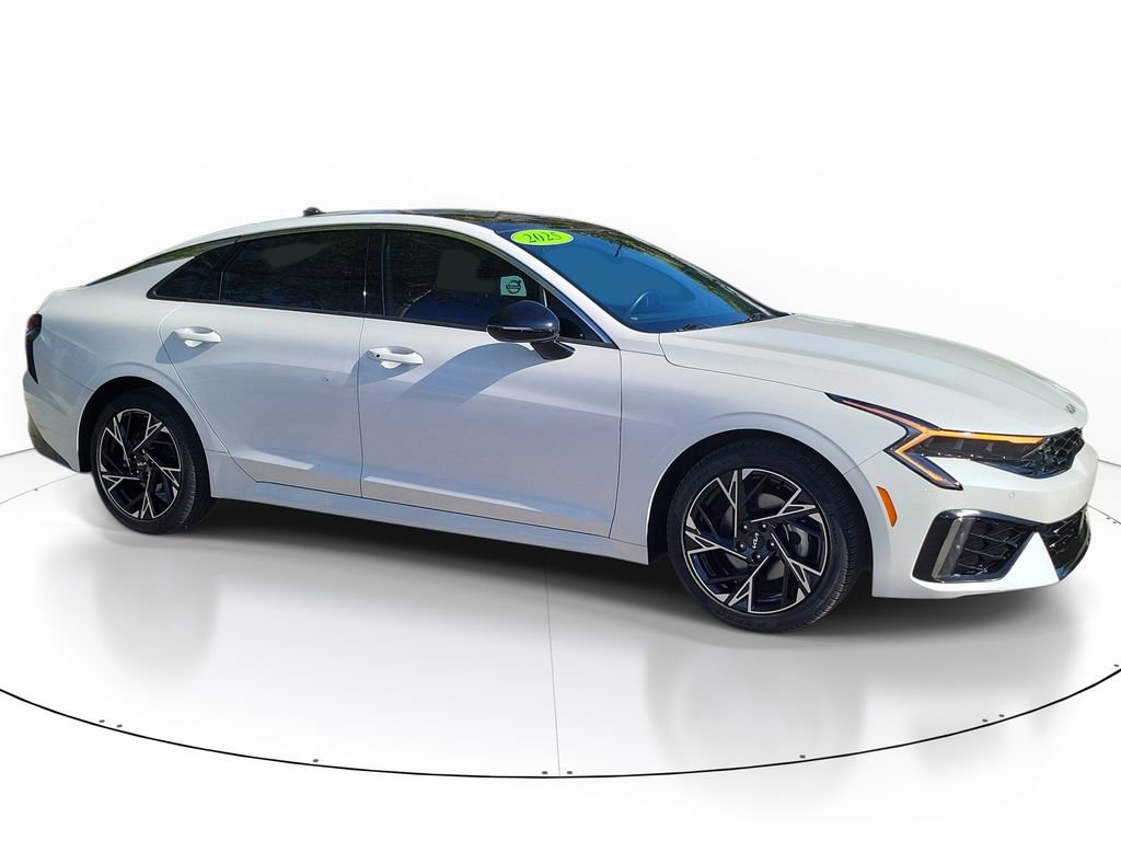 Used 2025 Kia K5 GT-Line w/ GT-Line Premium Package FWD image 2