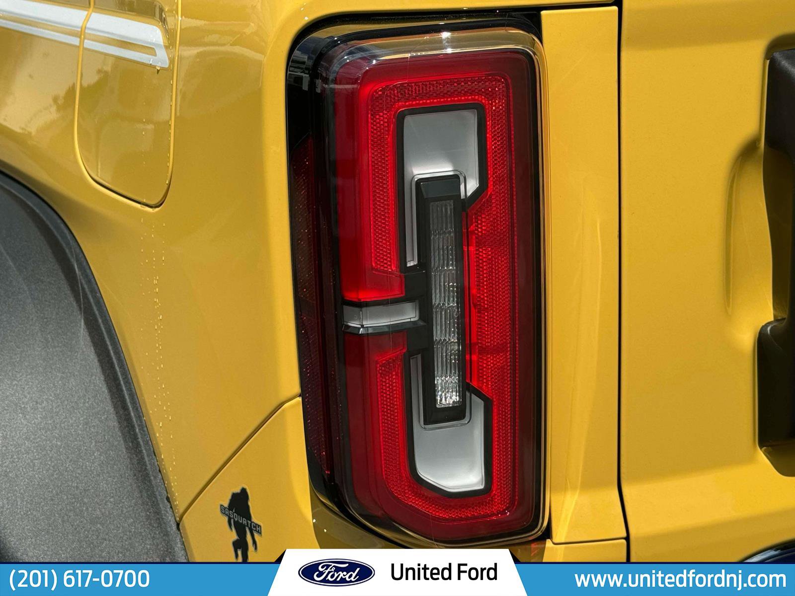 Used 2024 Ford Bronco Heritage Edition image 8