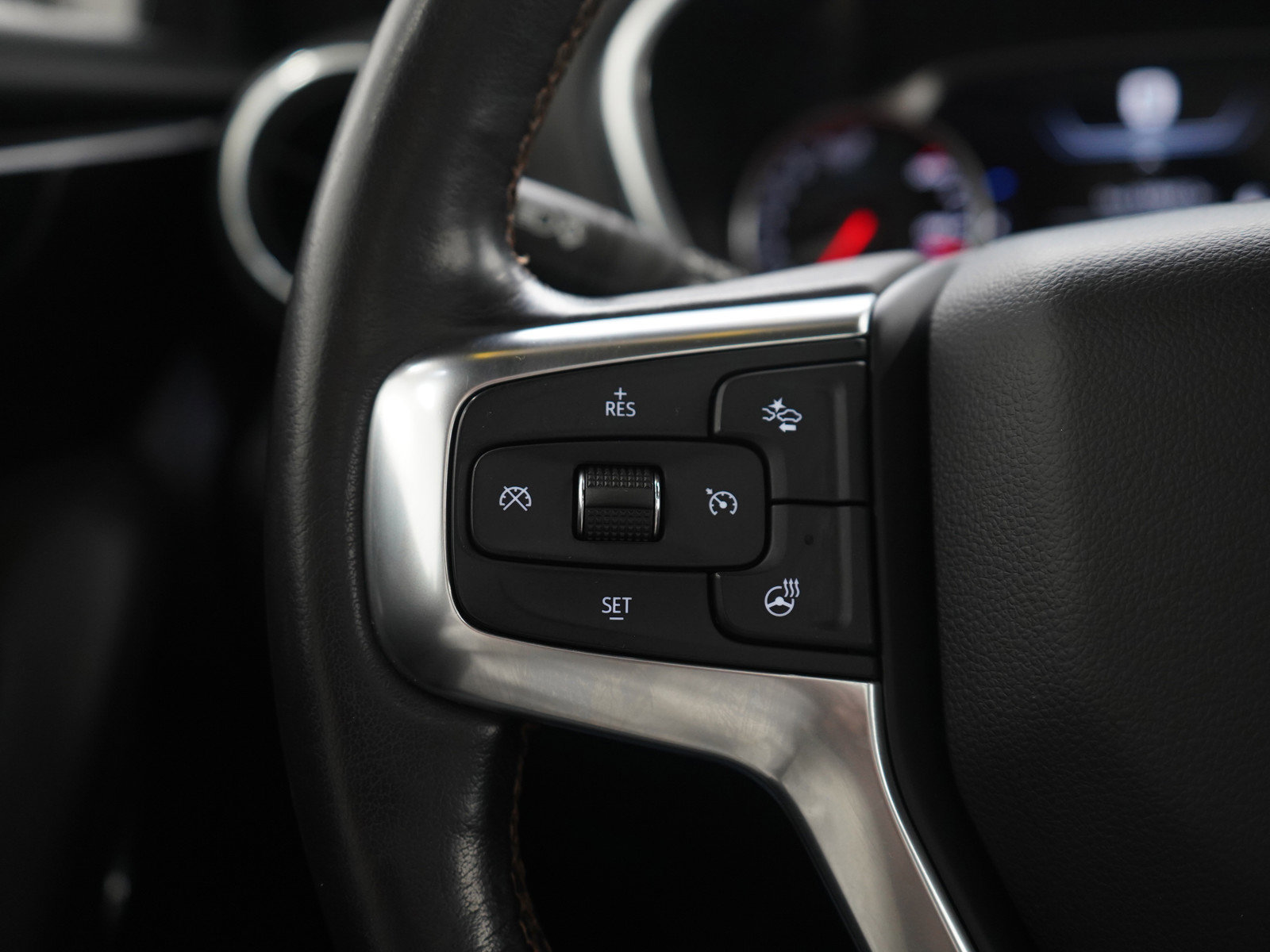 Used 2020 Chevrolet Blazer Premier w/ Driver Confidence II Package image 25