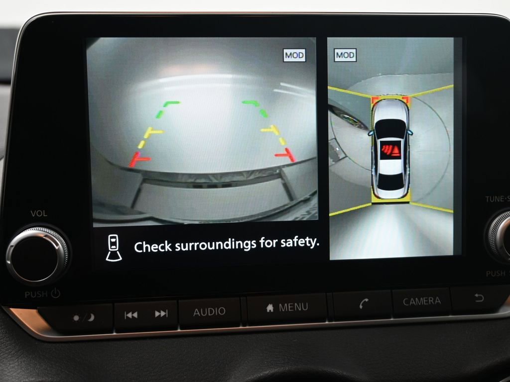 Certified 2025 Nissan Sentra SR w/ SR Premium Package image 20