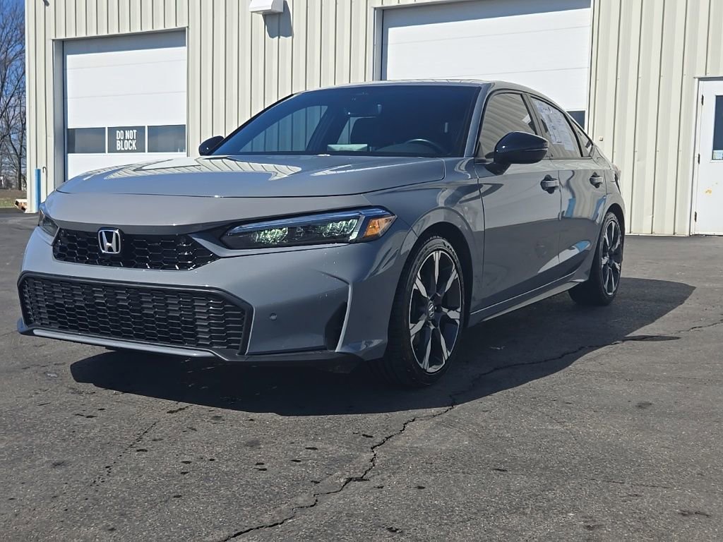 Used 2025 Honda Civic Sport Touring image 3