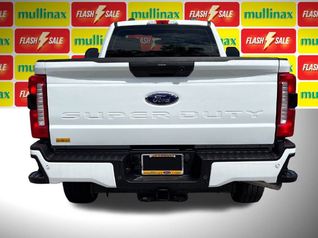 Certified 2025 Ford F350 XL w/ STX Appearance Package AWD/4WD image 9