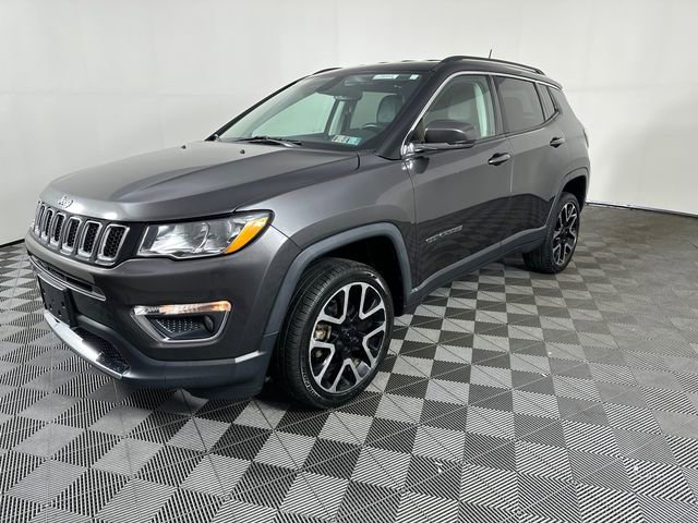 Used 2018 Jeep Compass Limited AWD/4WD image 1